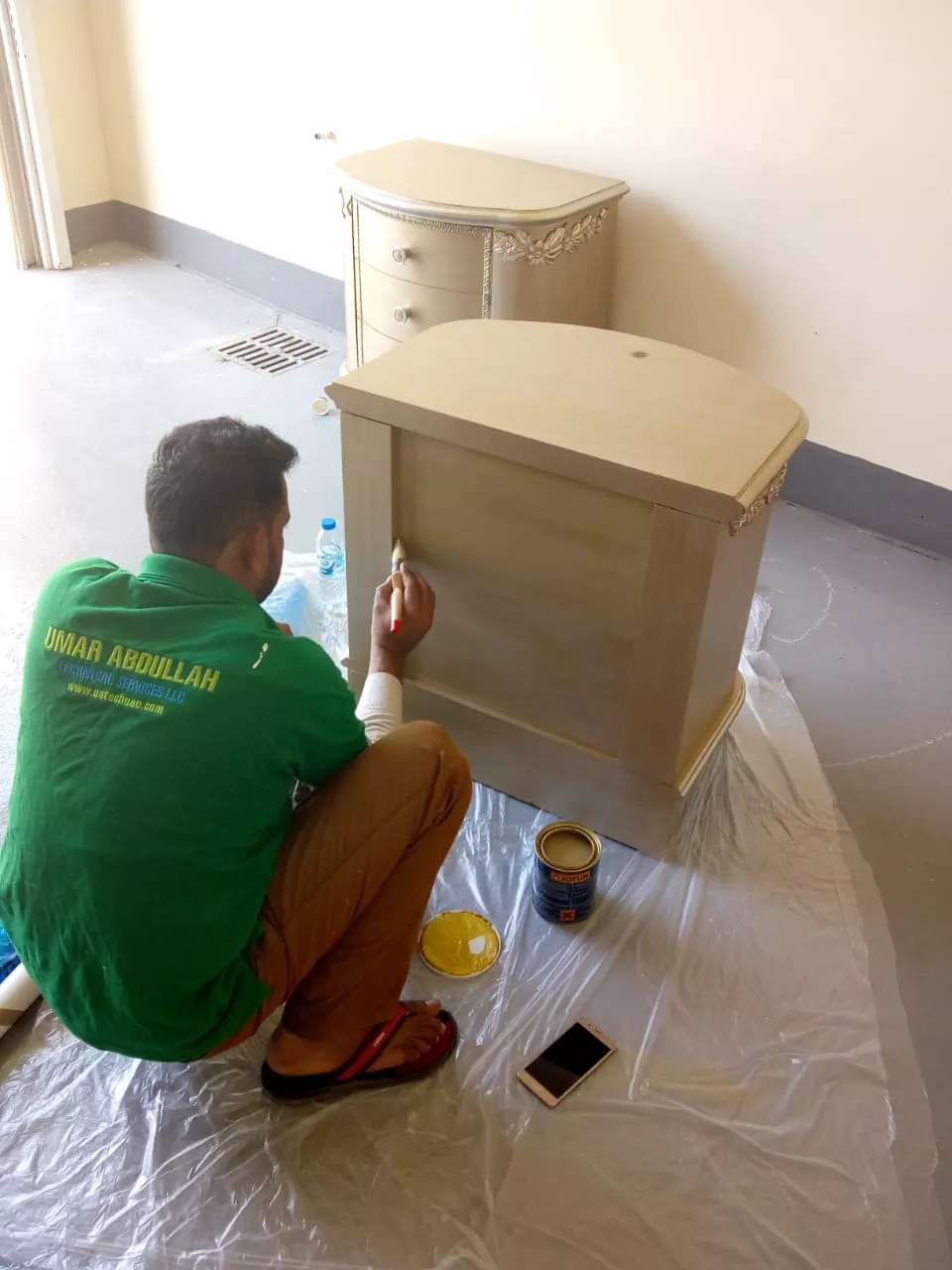 furniture painting abu dhabi